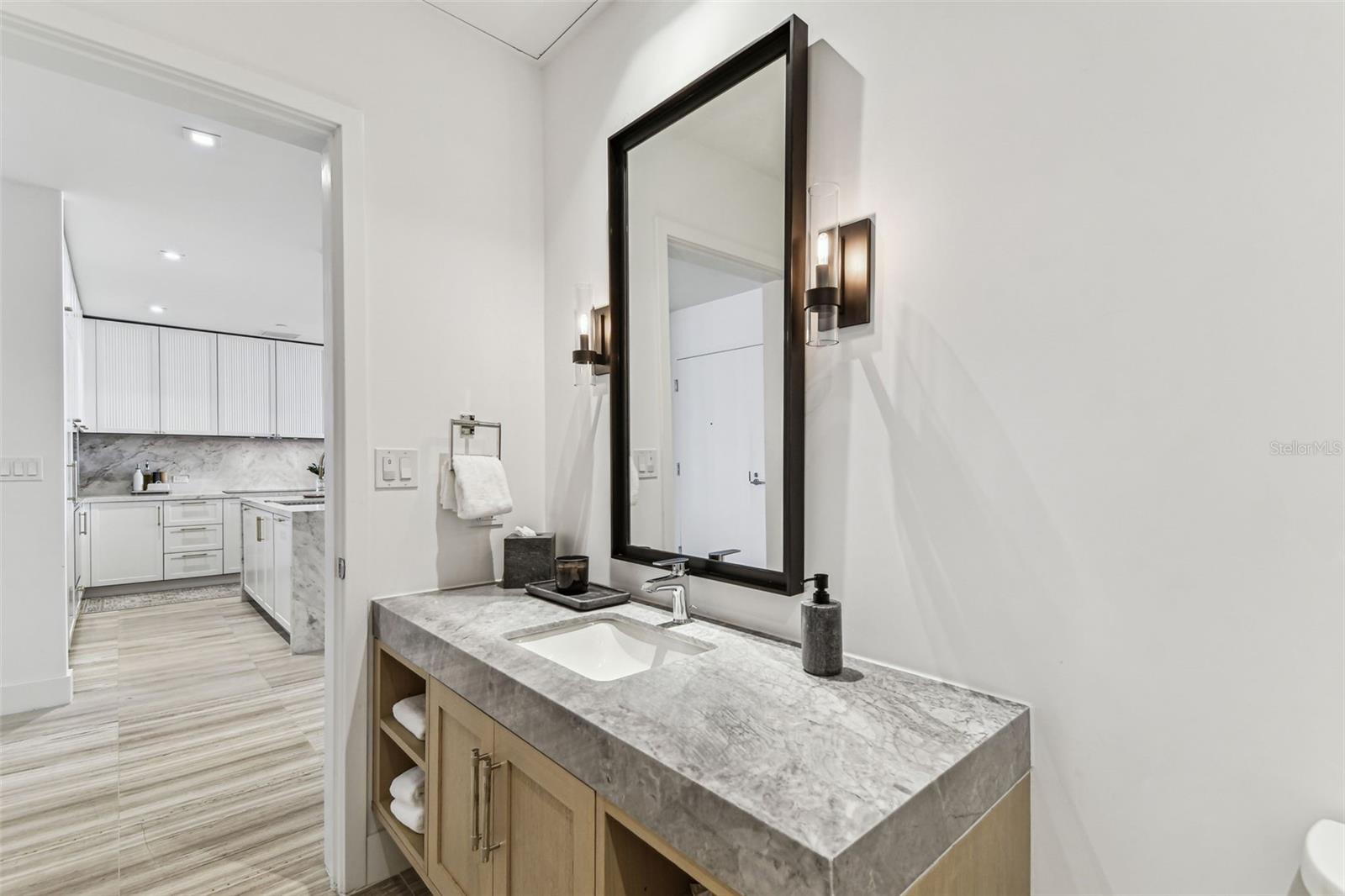 3101 Bayshore Blvd #1402 Property Photo 34