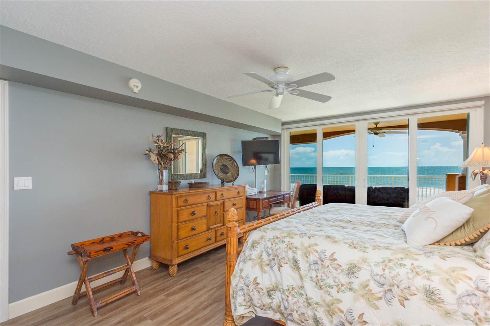 16326 Gulf Blvd #109 Property Photo 33