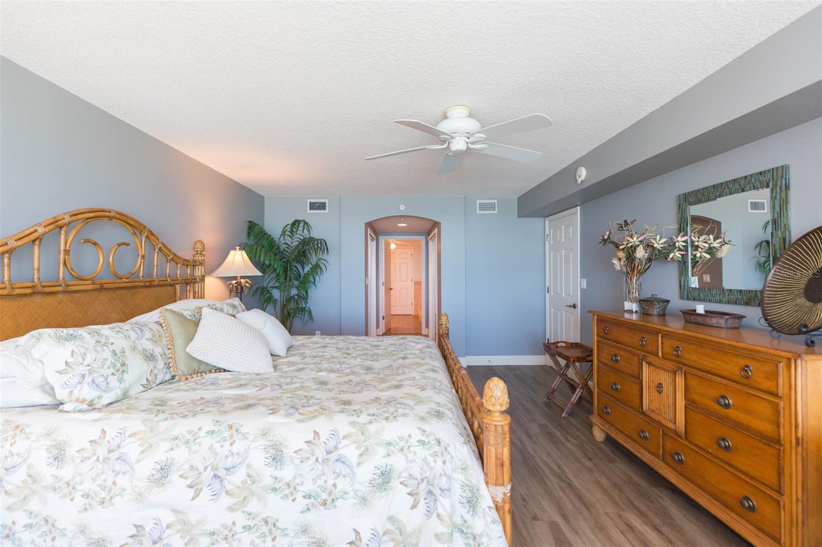16326 Gulf Blvd #109 Property Photo 35