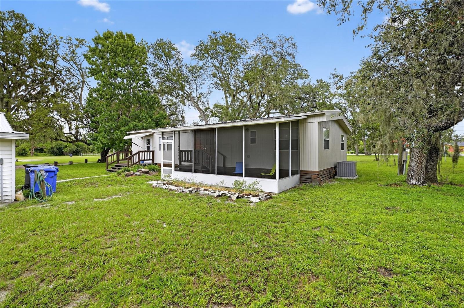 11205 Mcmullen Rd Property Photo 10