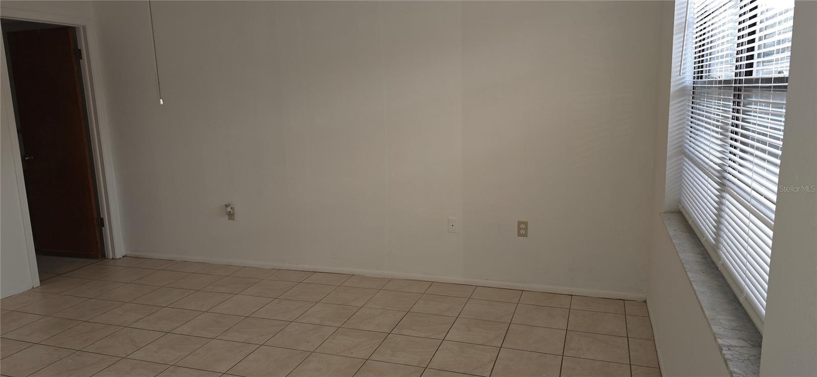 2214 Oak Wind Dr Property Photo 31