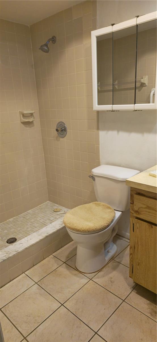 2214 Oak Wind Dr Property Photo 34