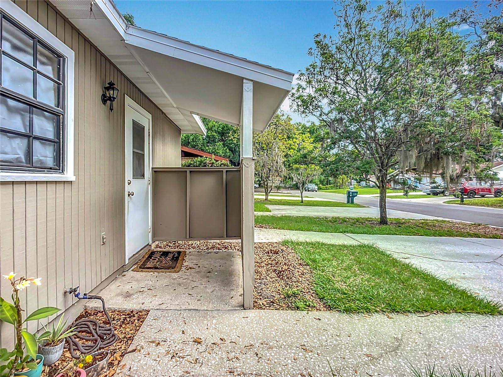 1304 Alfred St #b Property Photo 4
