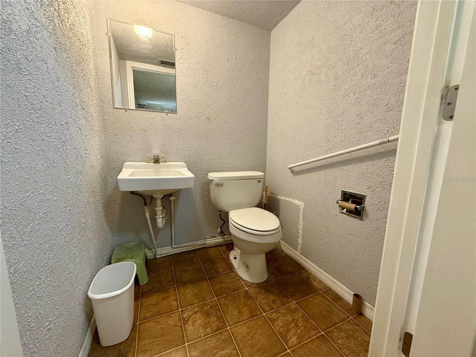 7236 State Road 52 #3 Property Photo 13