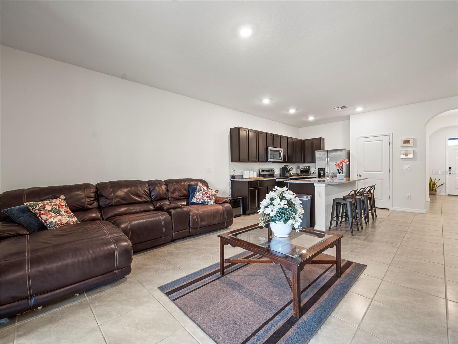 2886 Suncoast Plains Dr Property Photo 8