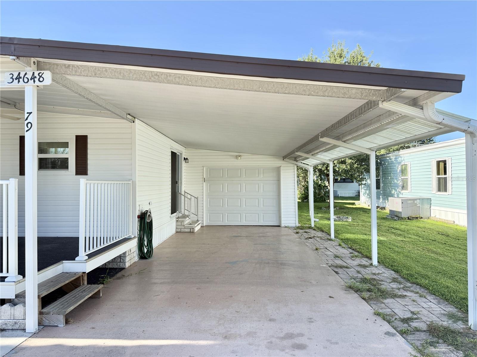34648 Sweetpea Ln Property Photo 2