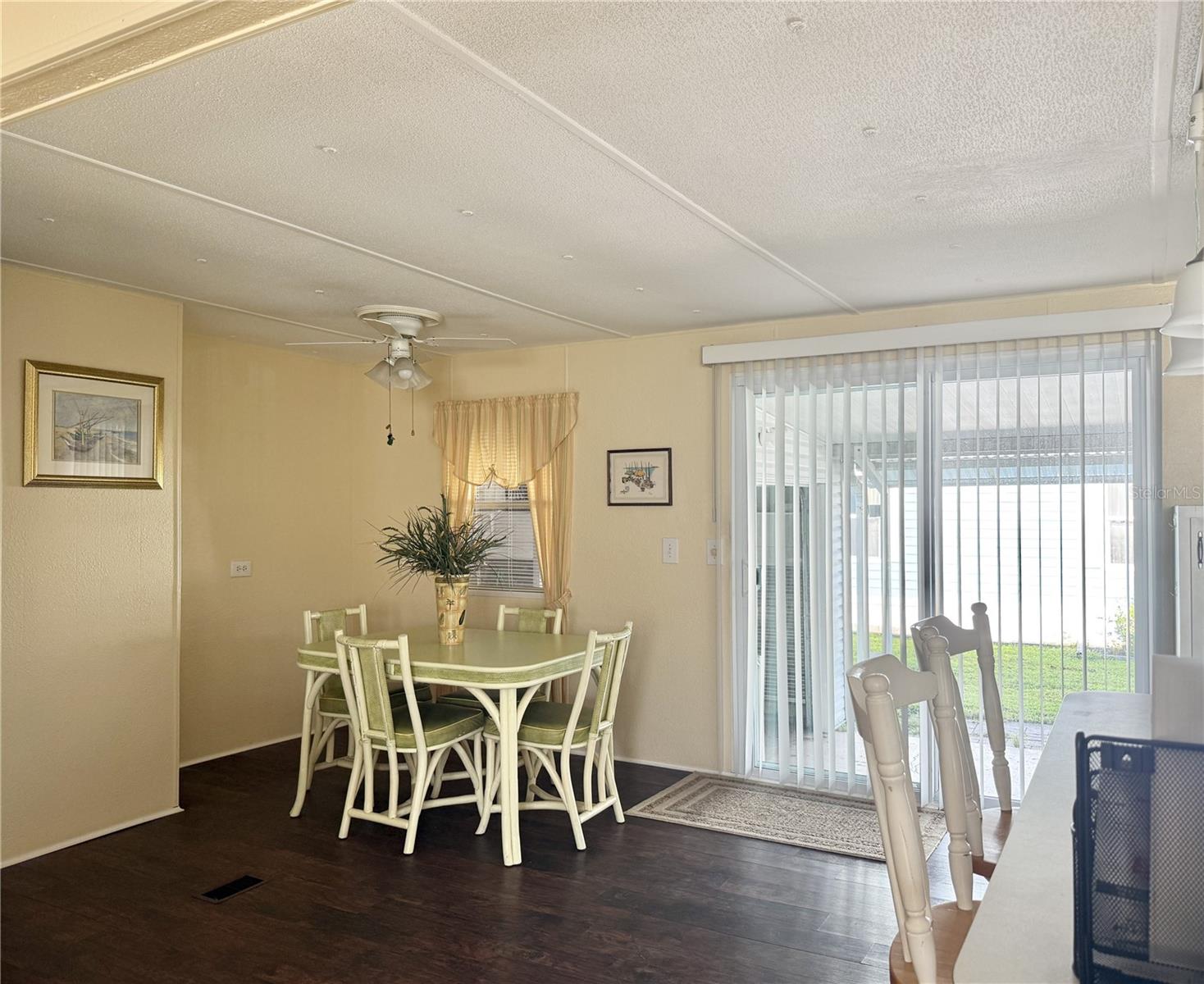 34648 Sweetpea Ln Property Photo 8