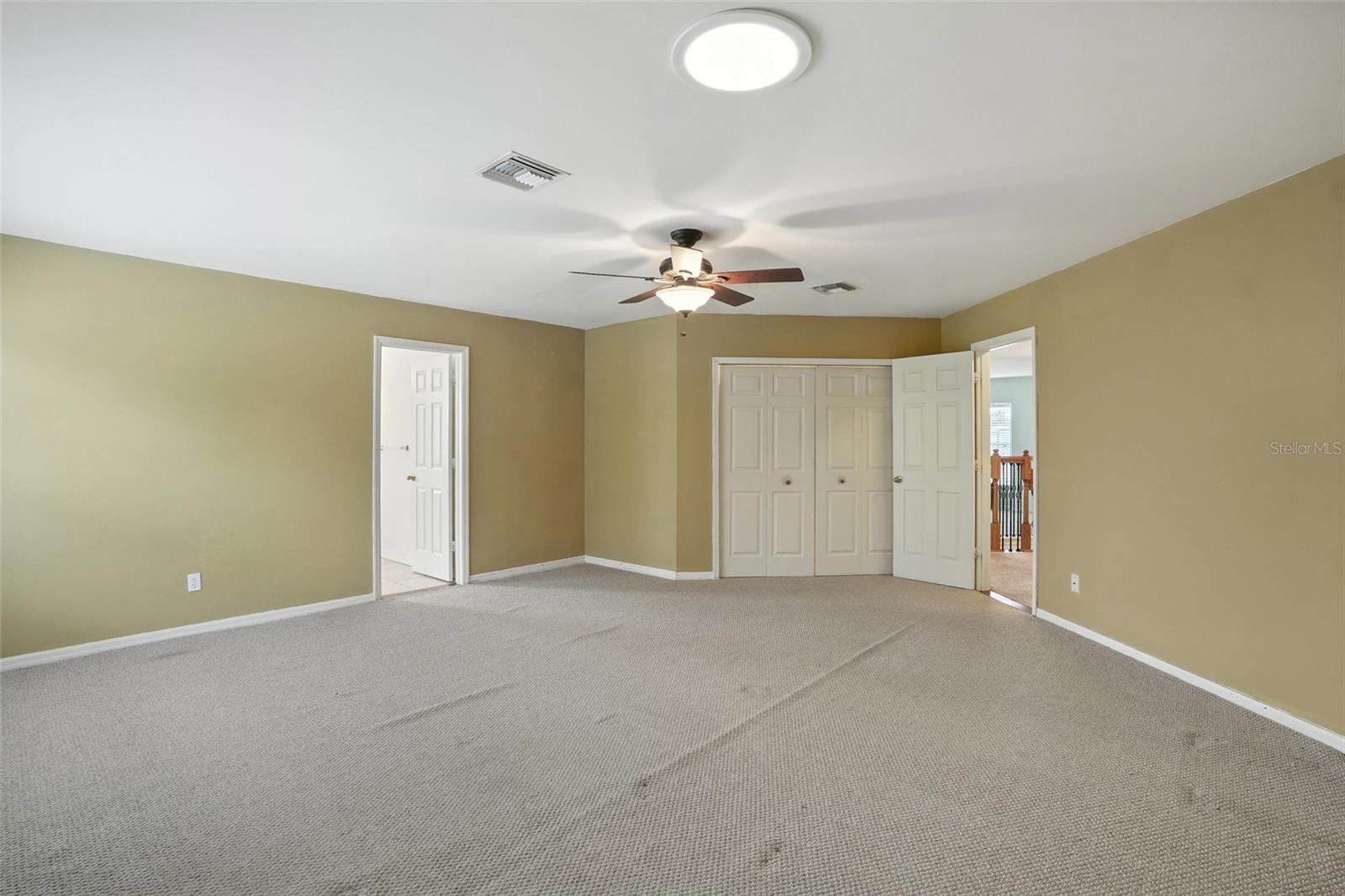 10043 Winding River Rd Property Photo 12