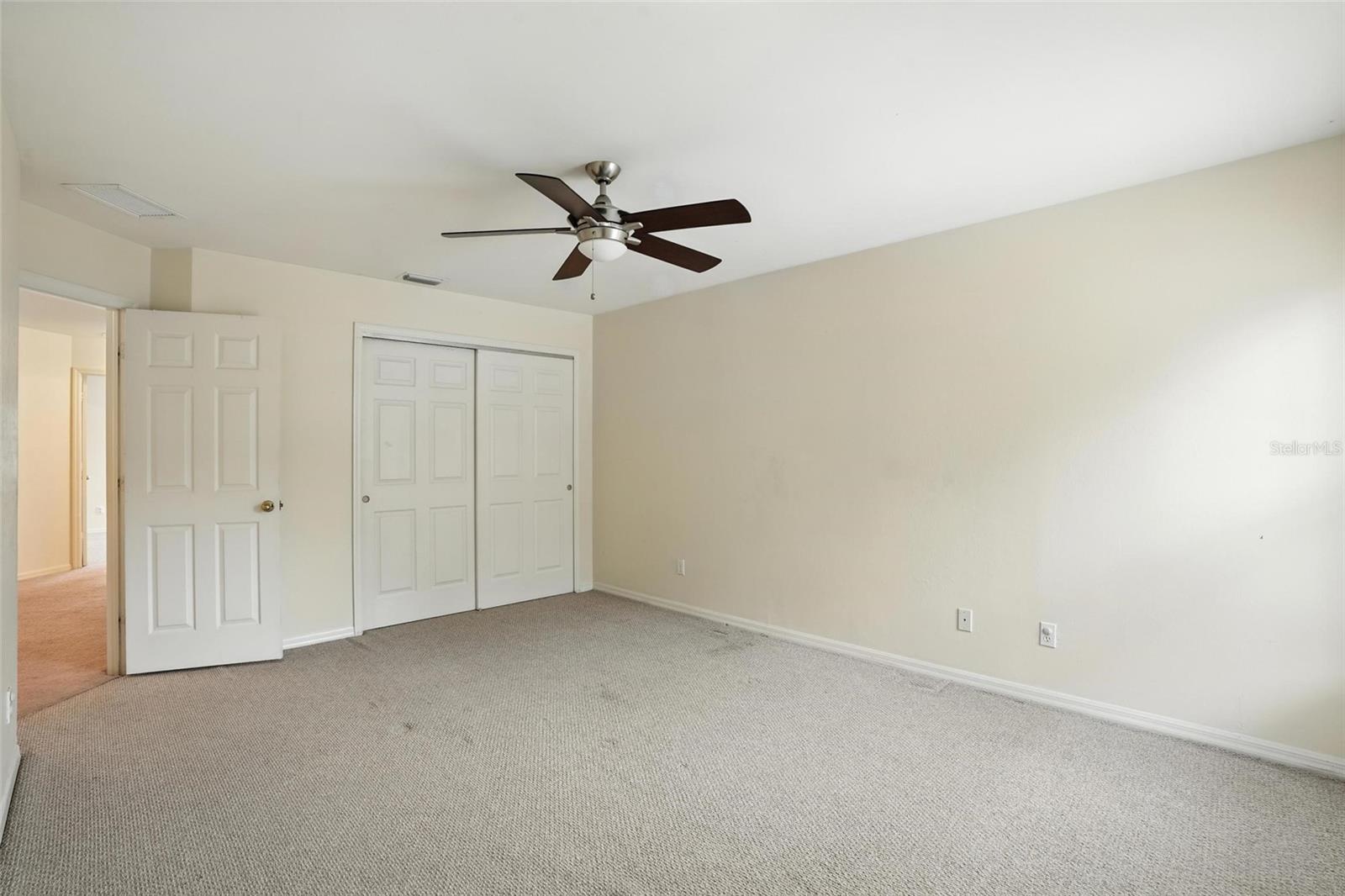 10043 Winding River Rd Property Photo 17