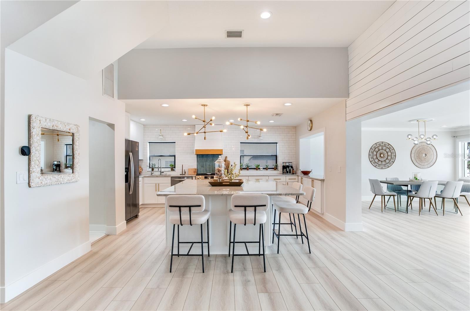 17081 Dolphin Dr Property Photo 11
