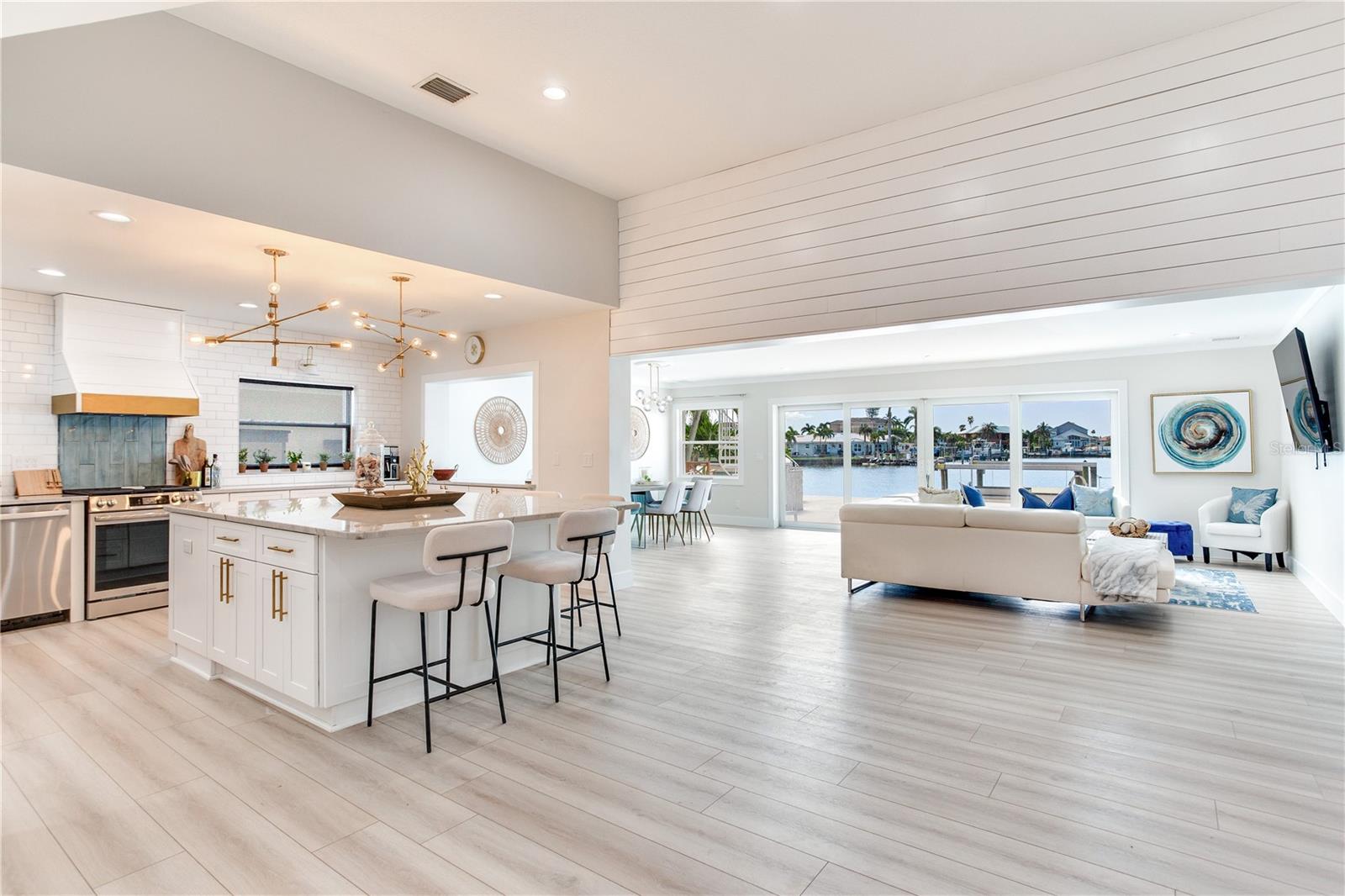 17081 Dolphin Dr Property Photo 22