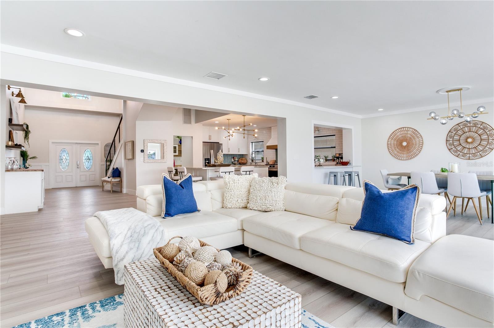 17081 Dolphin Dr Property Photo 29
