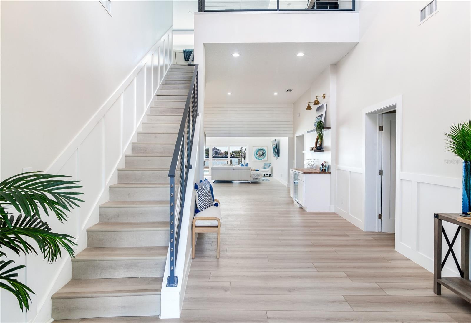 17081 Dolphin Dr Property Photo 39
