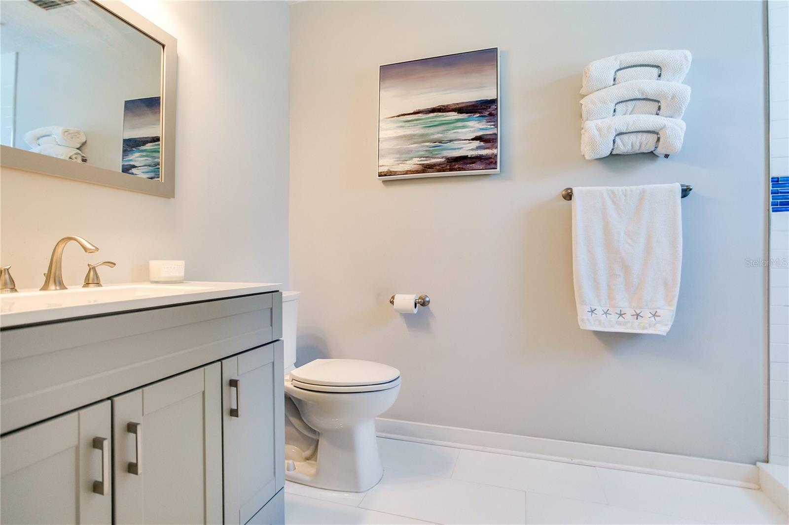 17081 Dolphin Dr Property Photo 42