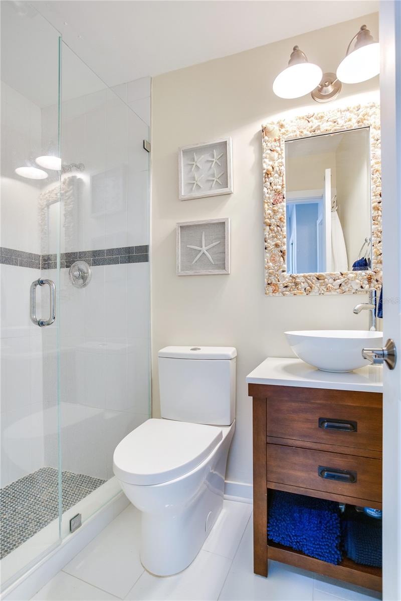 17081 Dolphin Dr Property Photo 44
