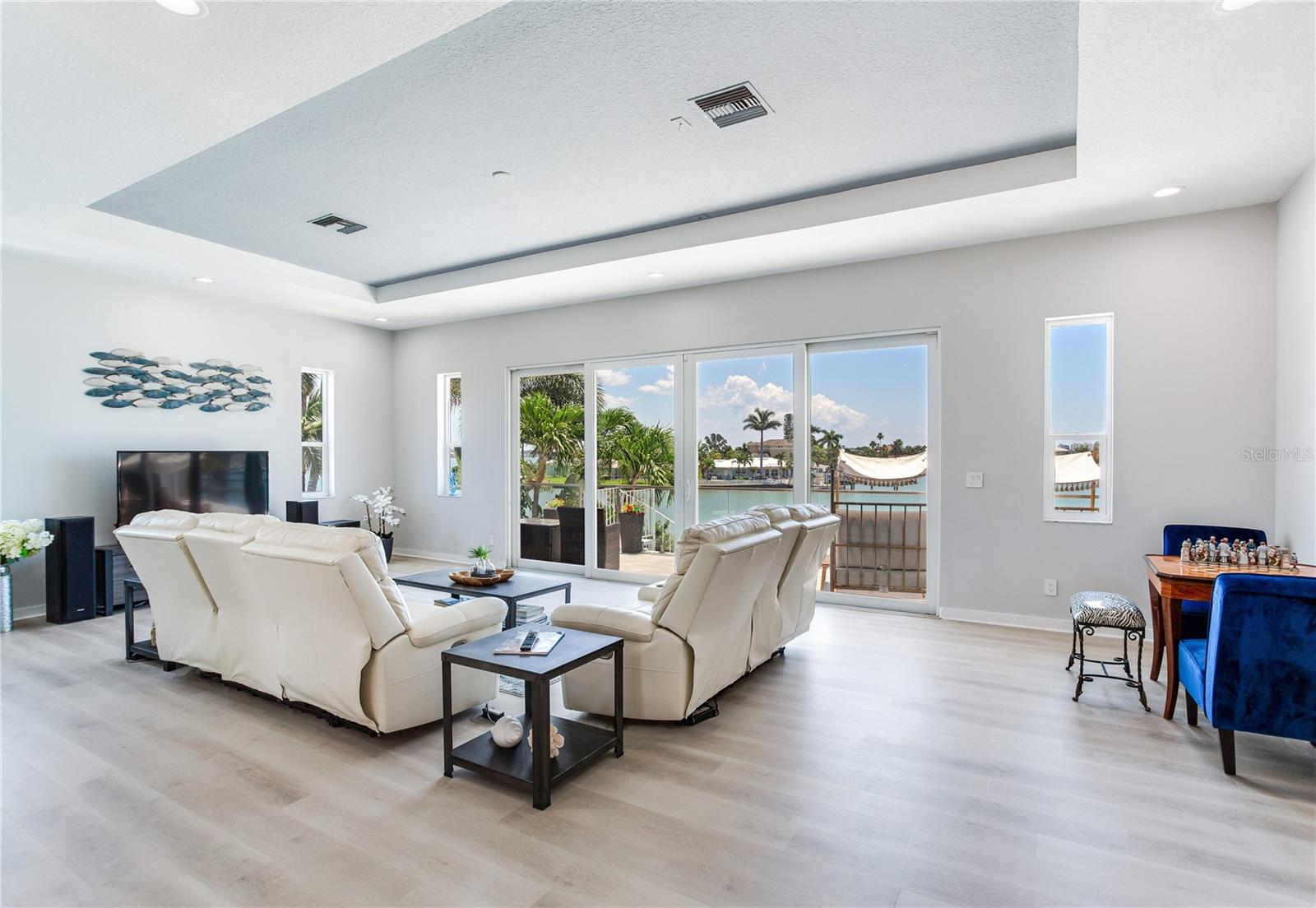 17081 Dolphin Dr Property Photo 48