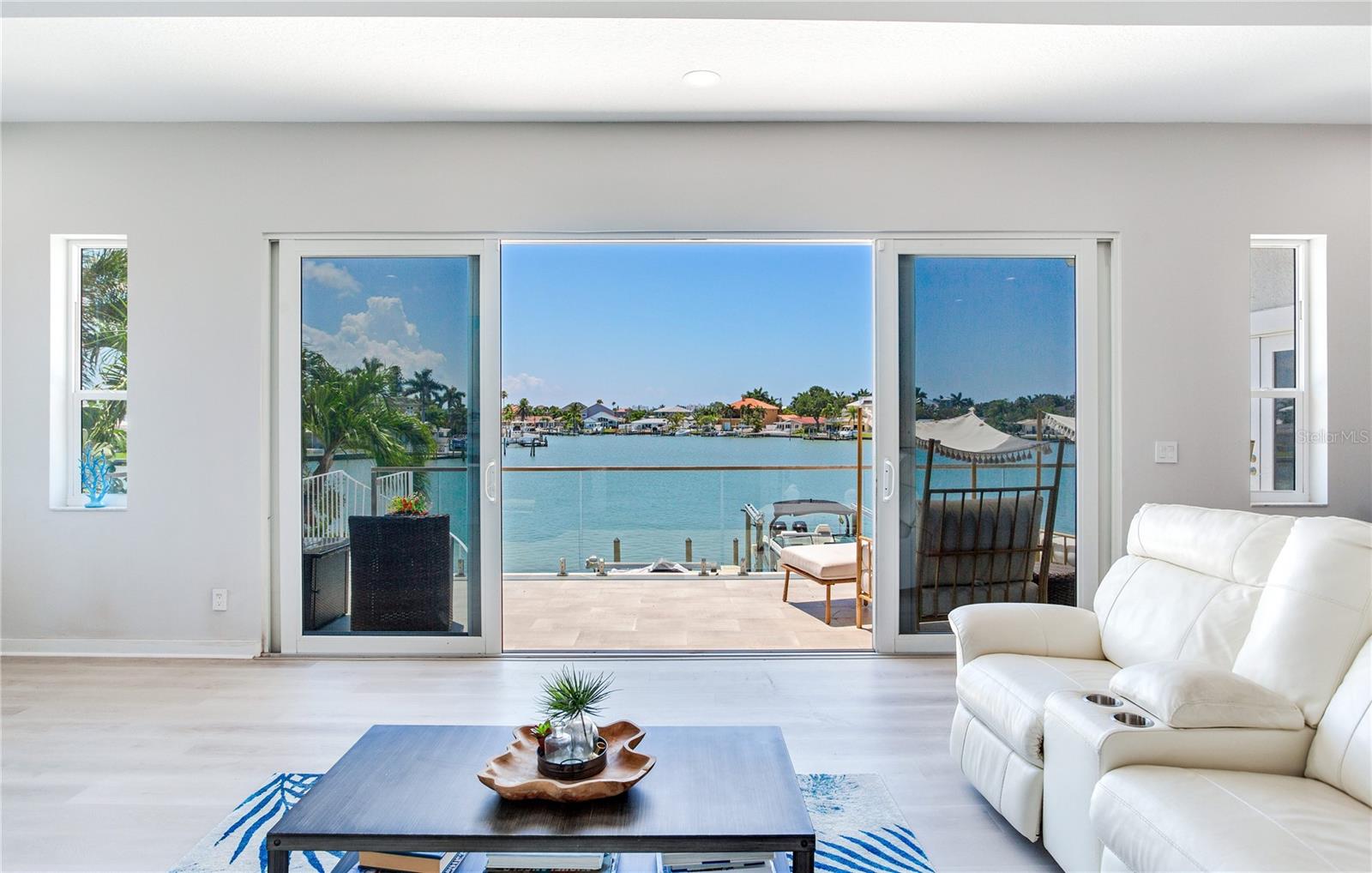 17081 Dolphin Dr Property Photo 49