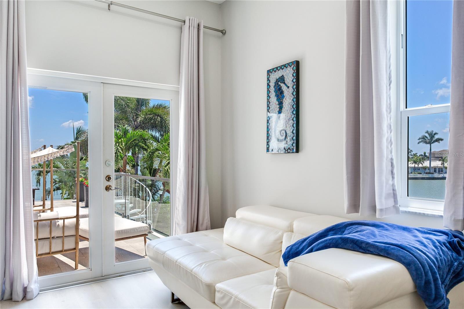 17081 Dolphin Dr Property Photo 54