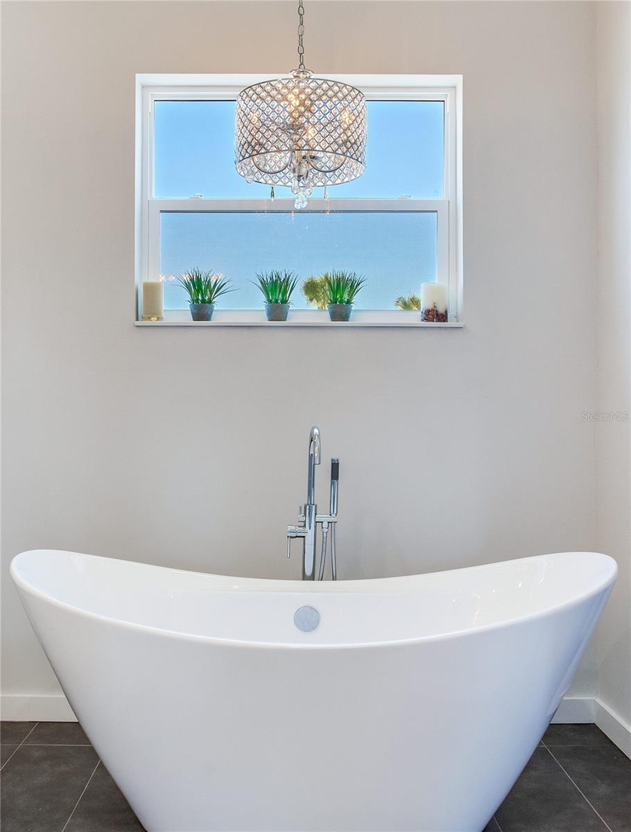 17081 Dolphin Dr Property Photo 57