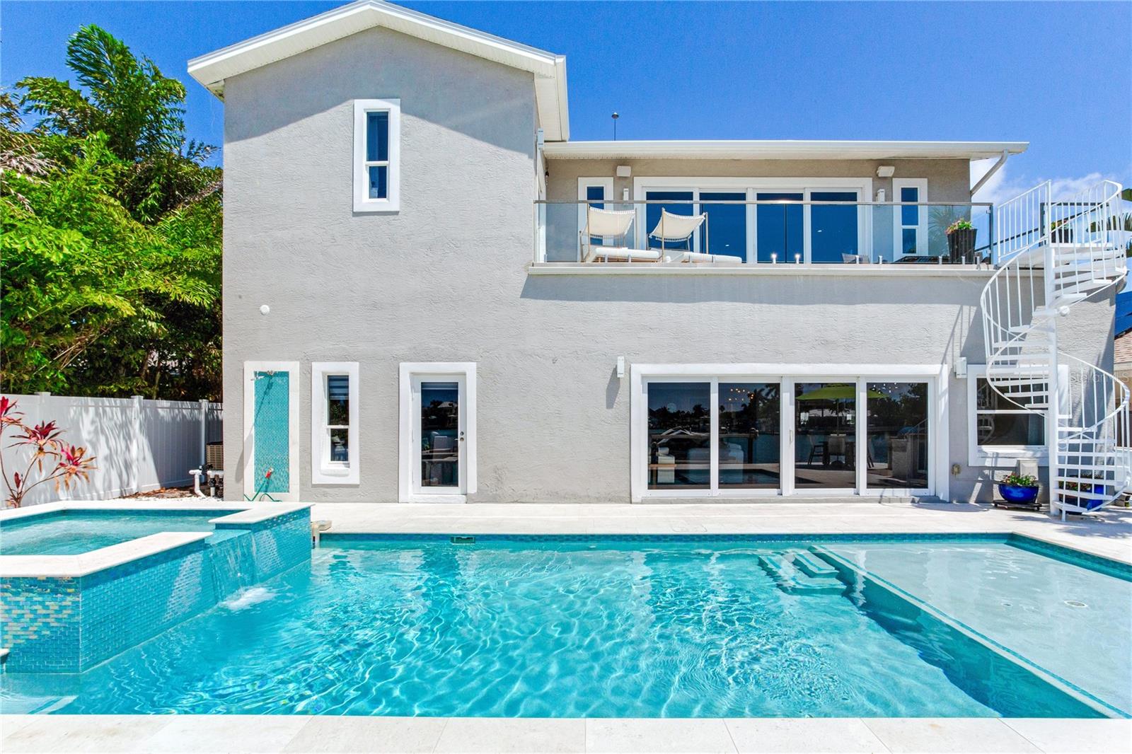 17081 Dolphin Dr Property Photo 61