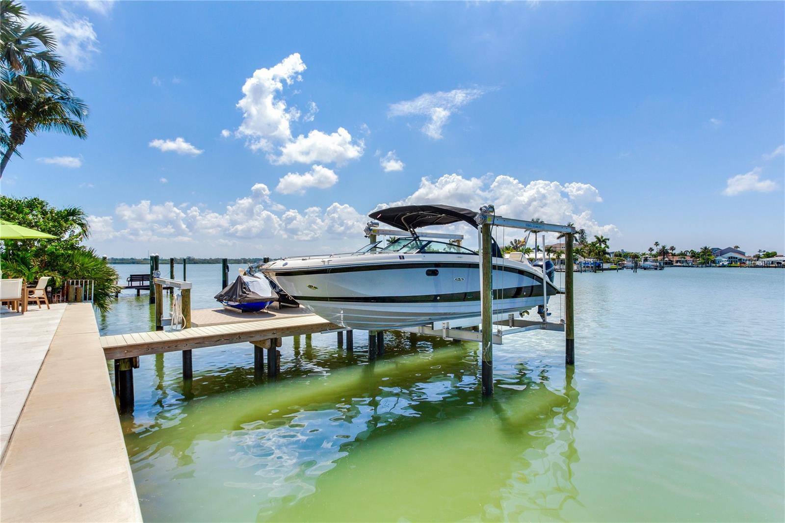 17081 Dolphin Dr Property Photo 71