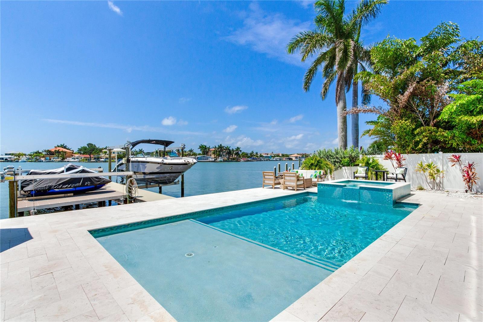 17081 Dolphin Dr Property Photo 74