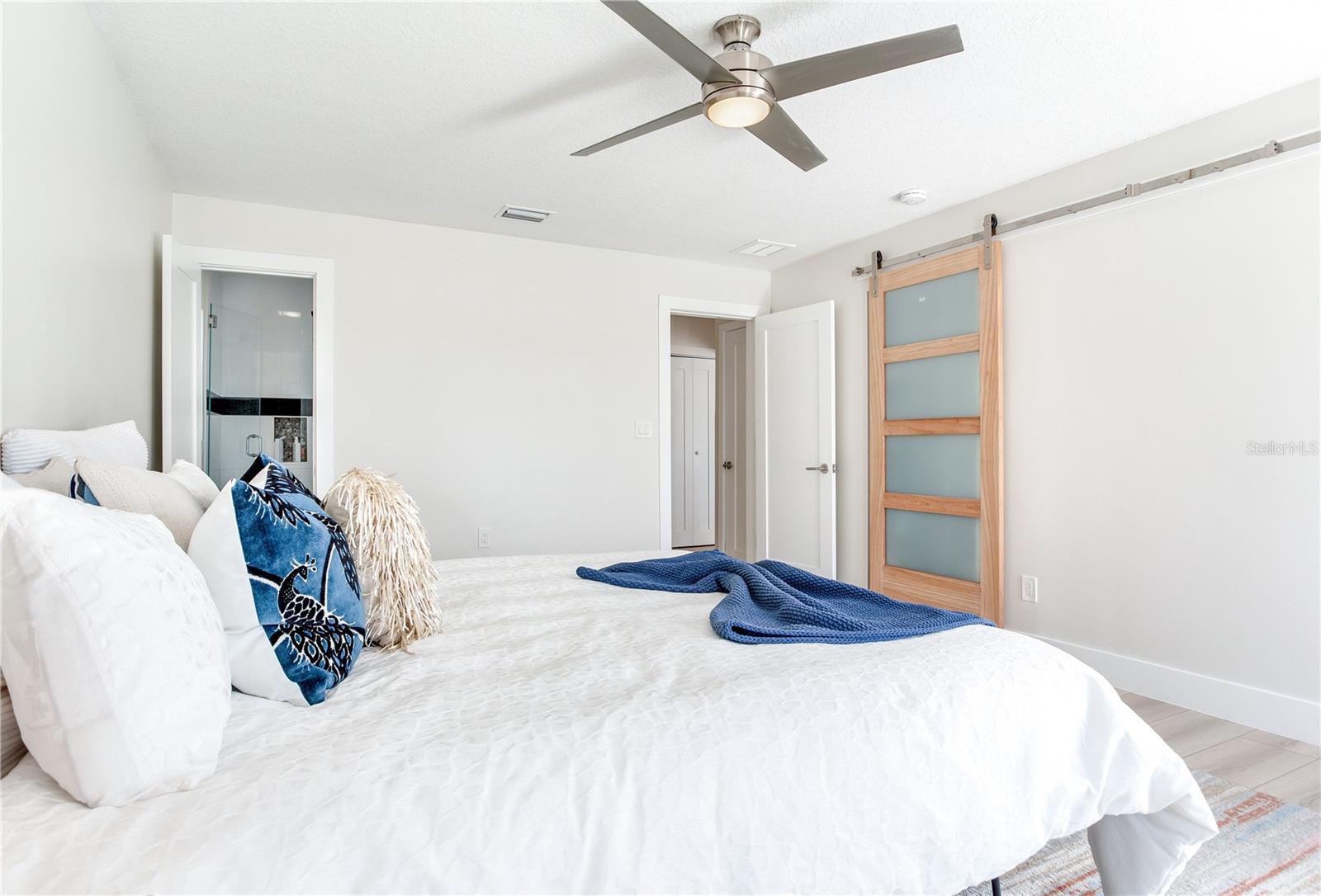 17081 Dolphin Dr Property Photo 77
