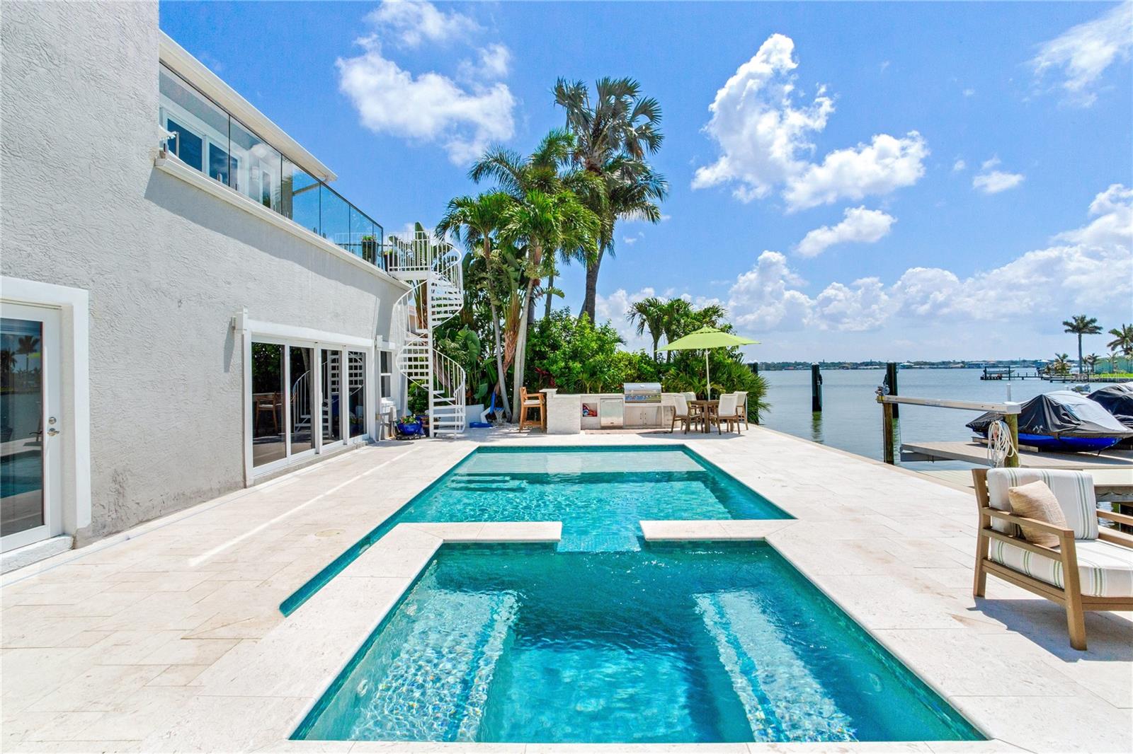 17081 Dolphin Dr Property Photo 82
