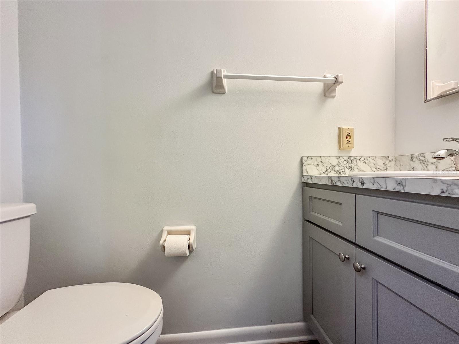 3202 W De Leon St #b Property Photo 10