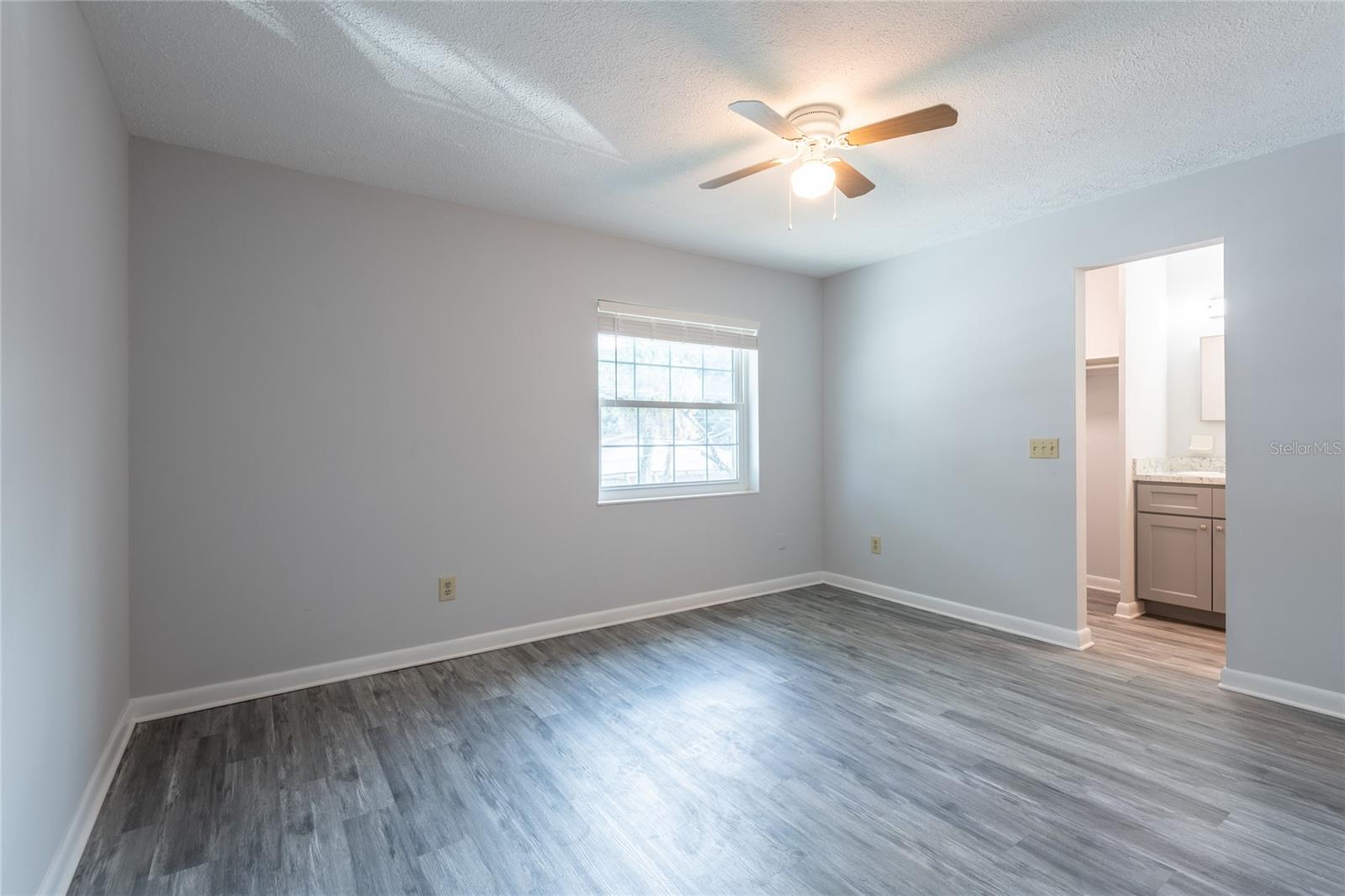 3202 W De Leon St #b Property Photo 15