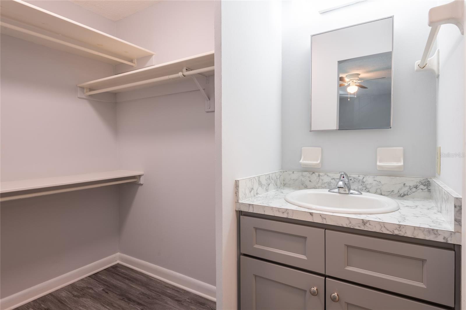 3202 W De Leon St #b Property Photo 19