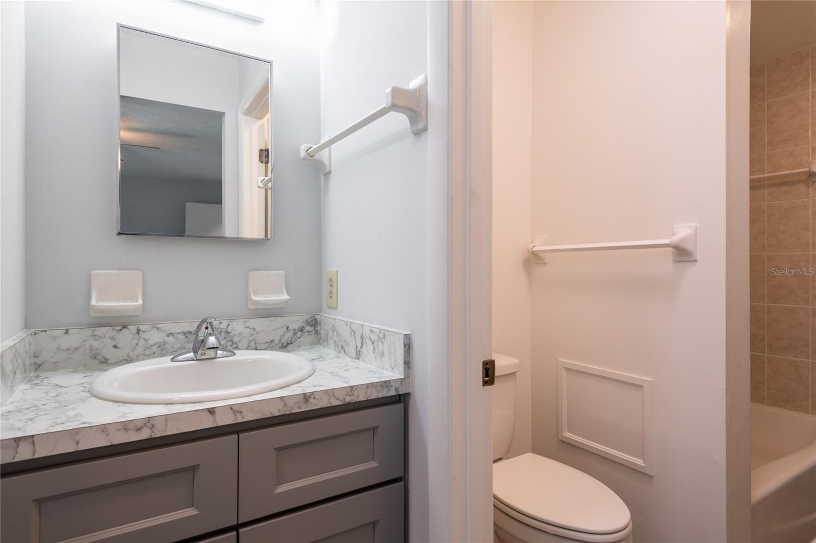 3202 W De Leon St #b Property Photo 20