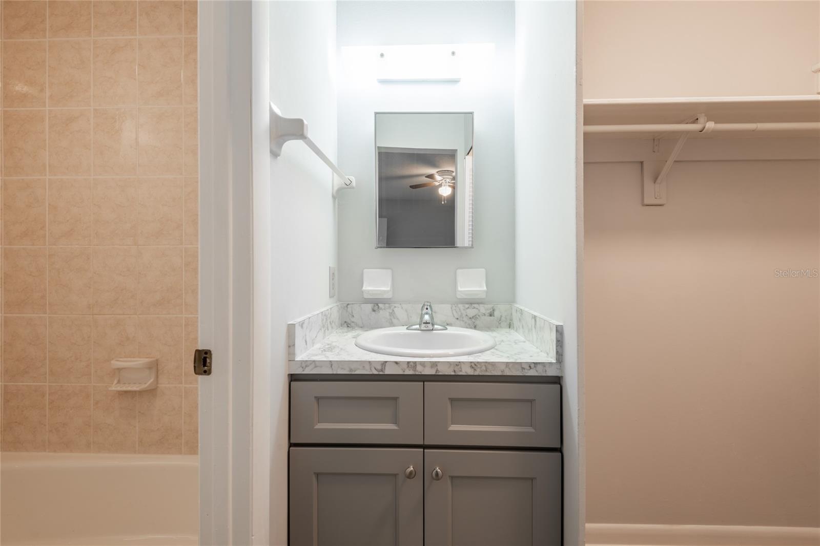 3202 W De Leon St #b Property Photo 25