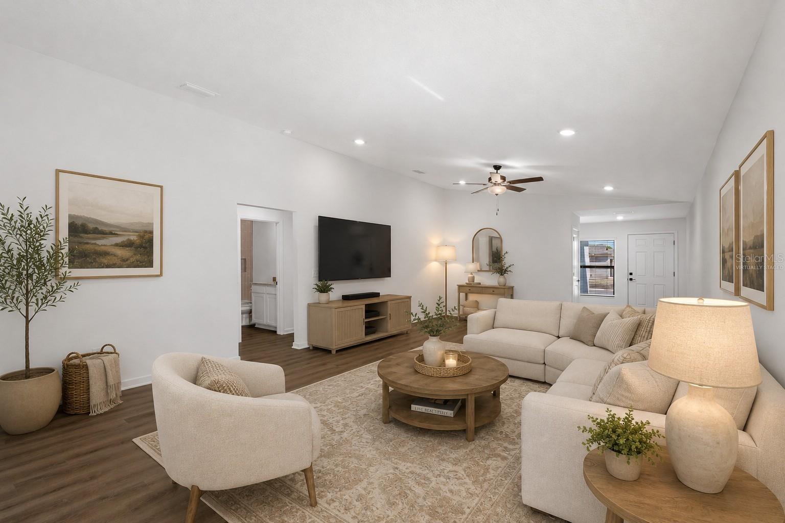 8338 Coral St Property Photo 4