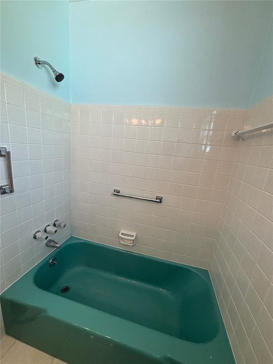 9950 52nd Ter N Property Photo 11