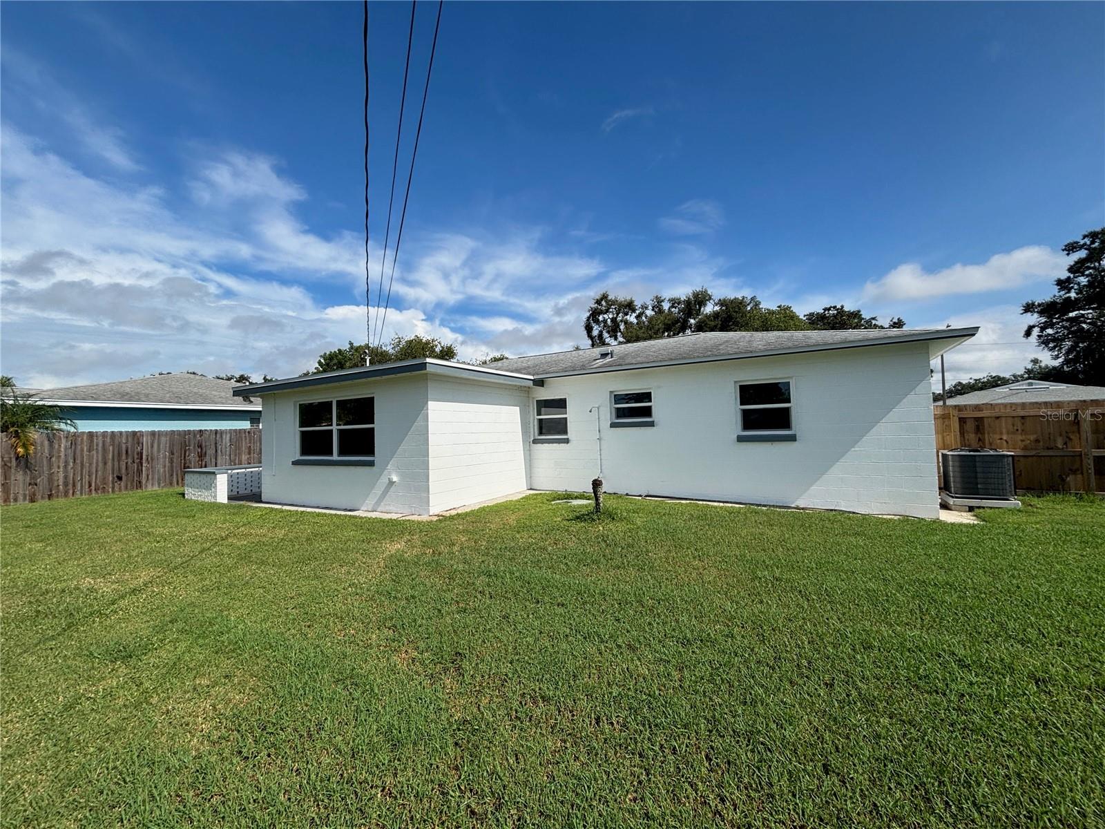 9950 52nd Ter N Property Photo 21