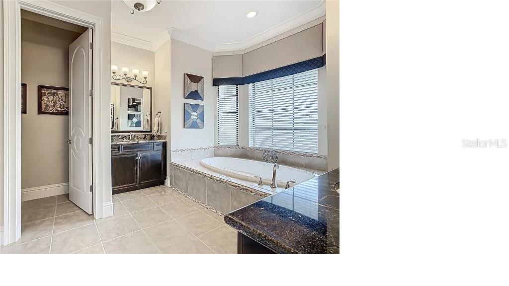 395 Muirfield Loop Property Photo 20