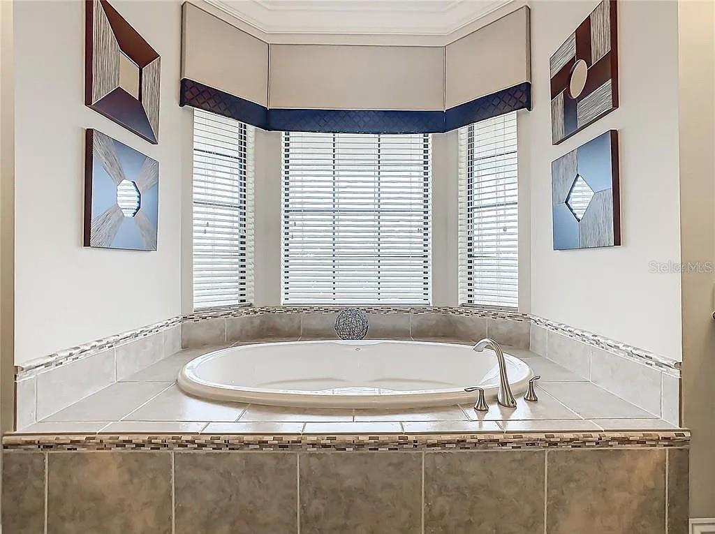 395 Muirfield Loop Property Photo 21