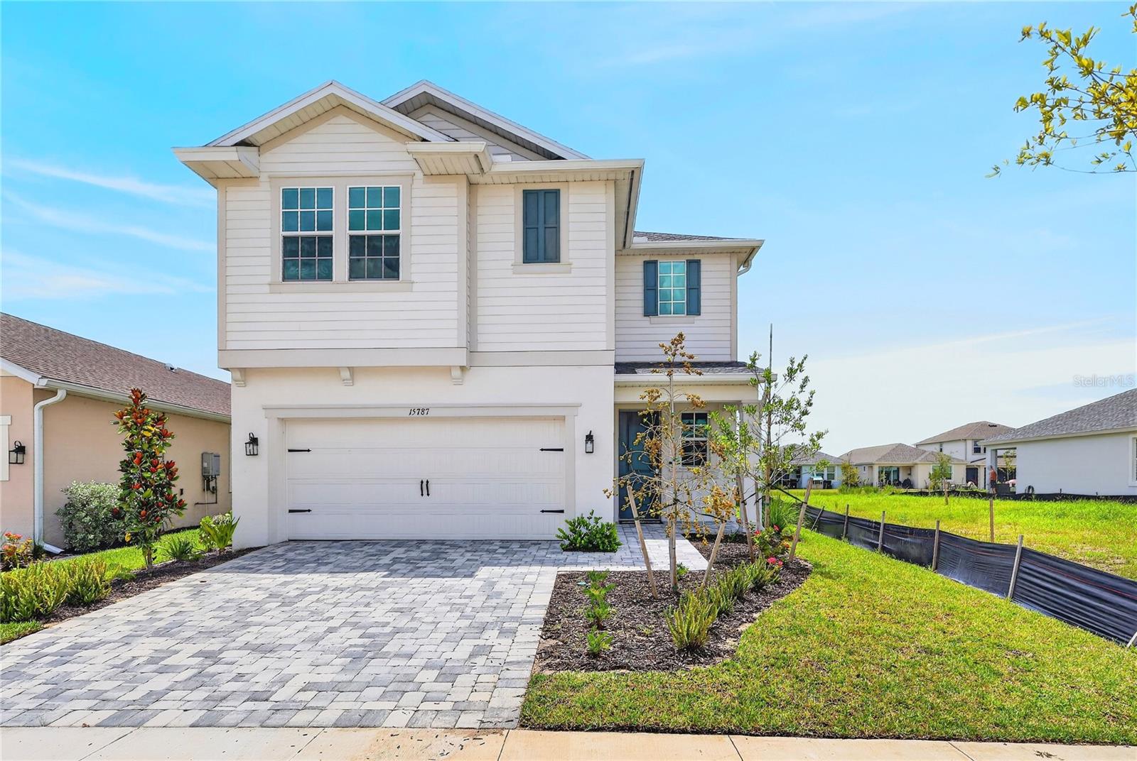 15811 Elina Sky Dr Property Photo 1