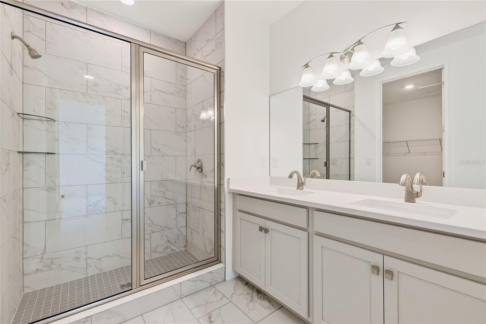 15811 Elina Sky Dr Property Photo 10