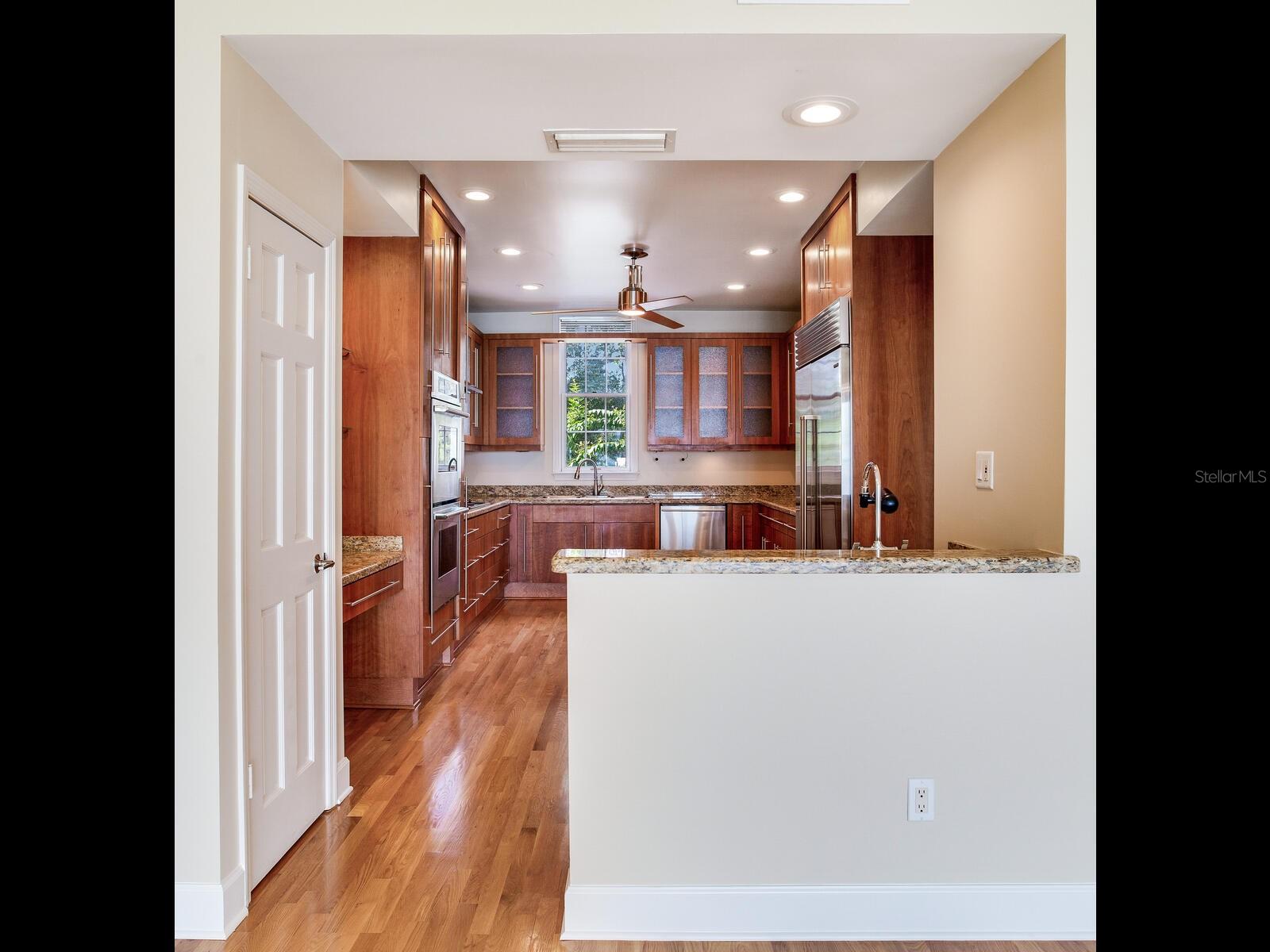 5010 Bayshore Blvd #7 Property Photo 10