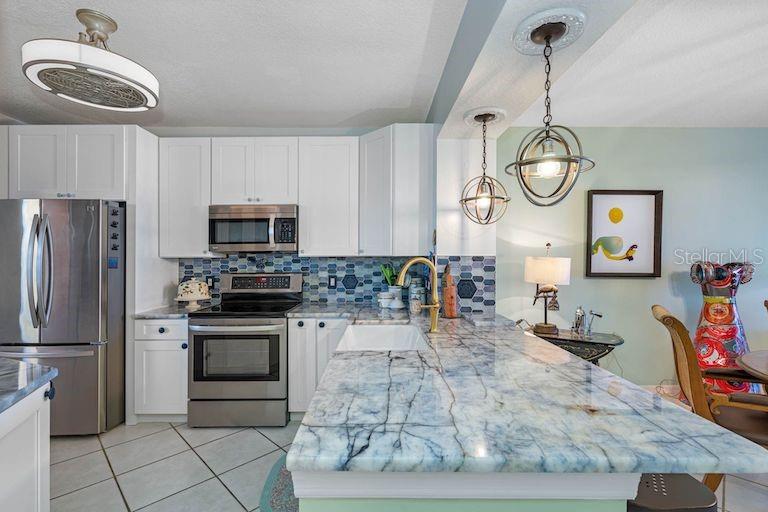 16550 Gulf Blvd #545 Property Photo 10