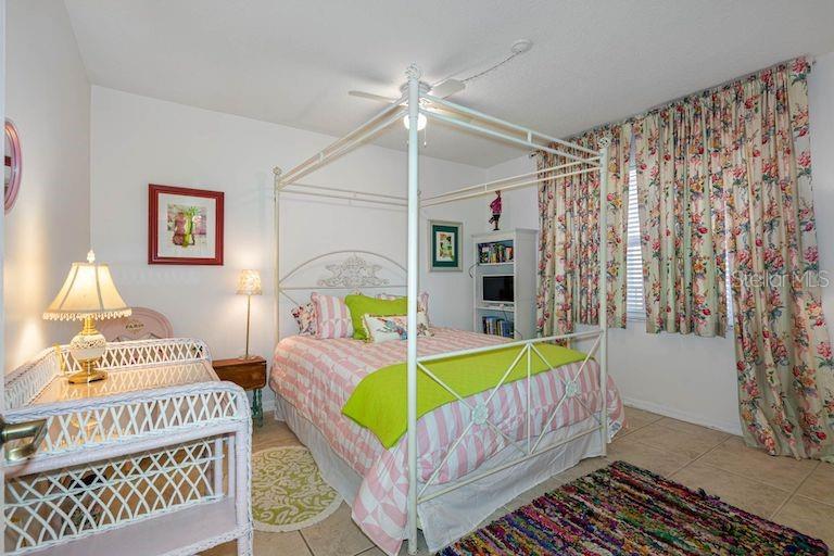 16550 Gulf Blvd #545 Property Photo 29