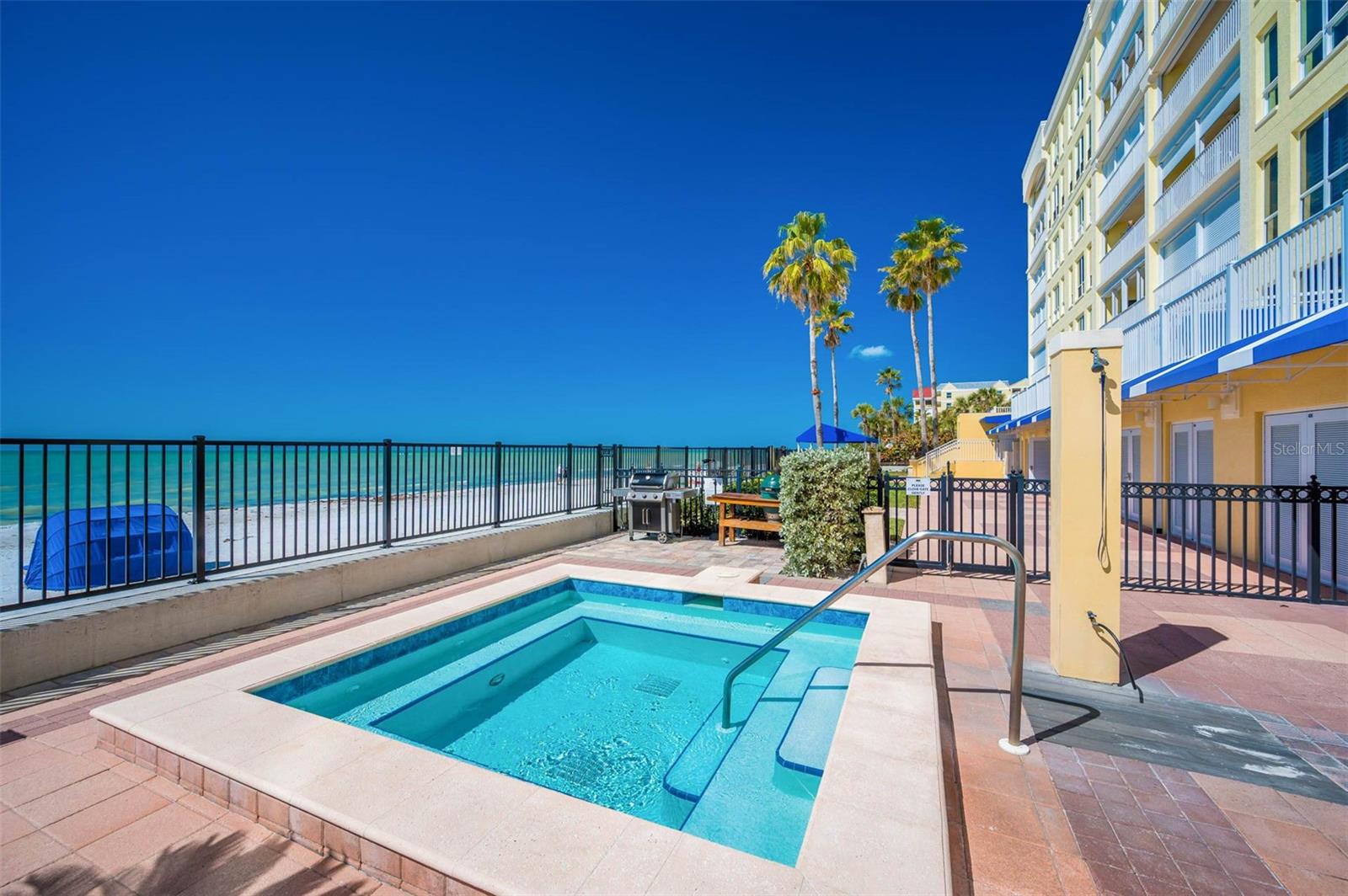 16550 Gulf Blvd #545 Property Photo 47