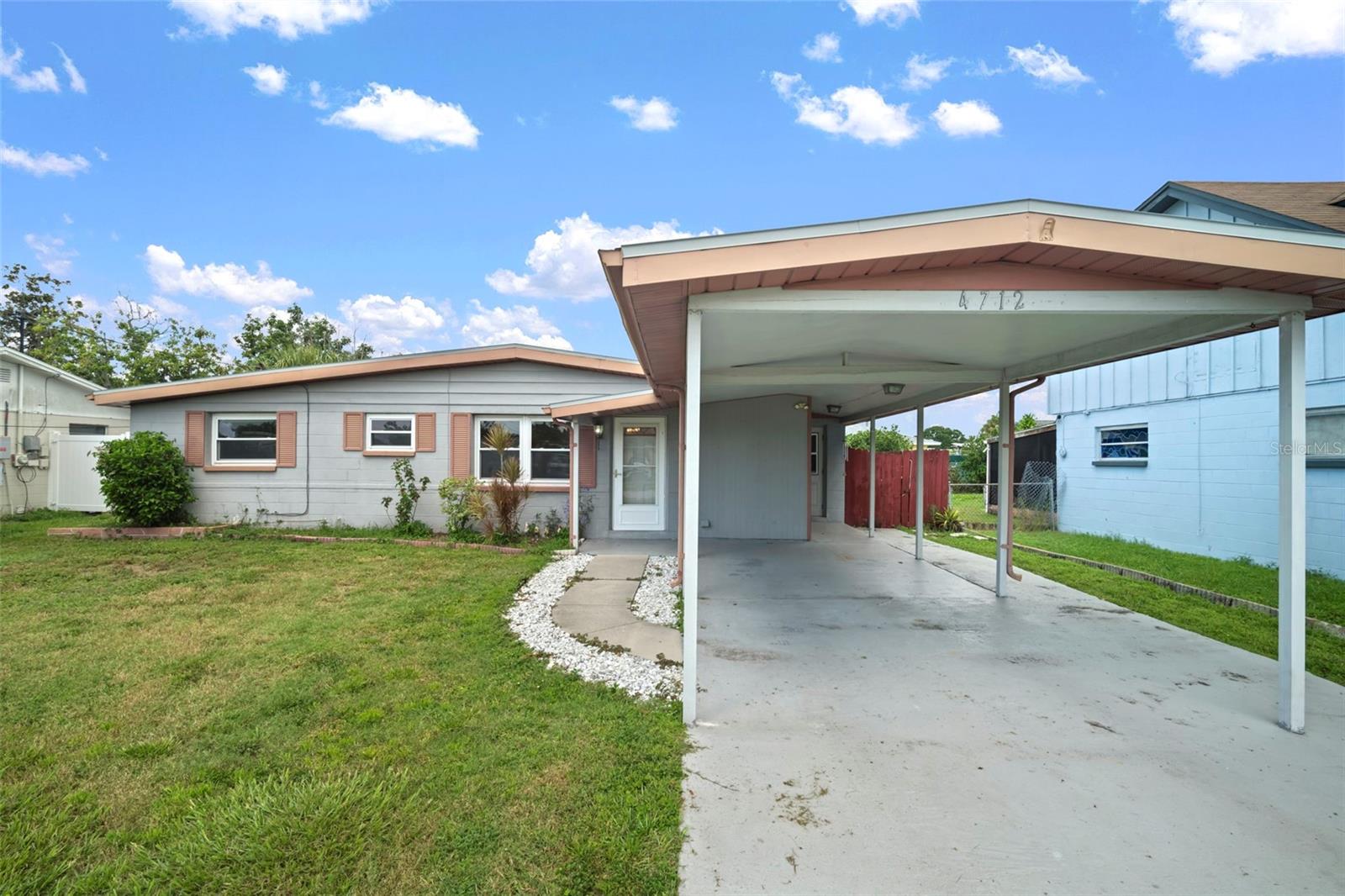 4712 Bessie Rd Property Photo 1
