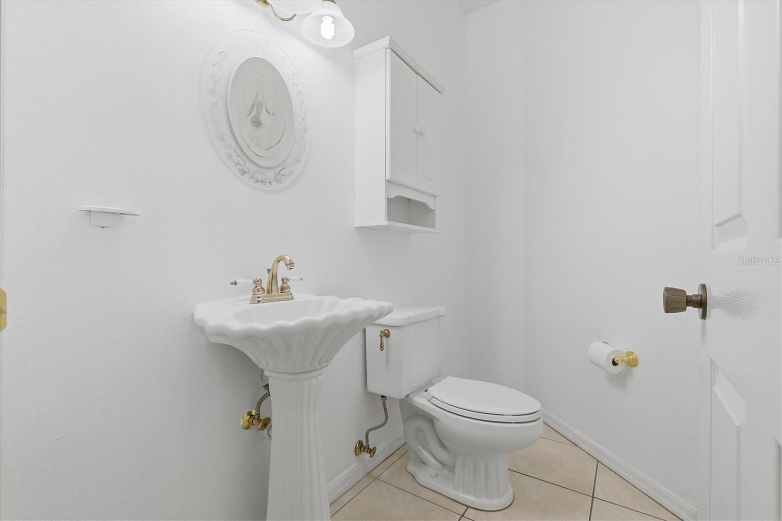 2328 Warwick Dr Property Photo 34