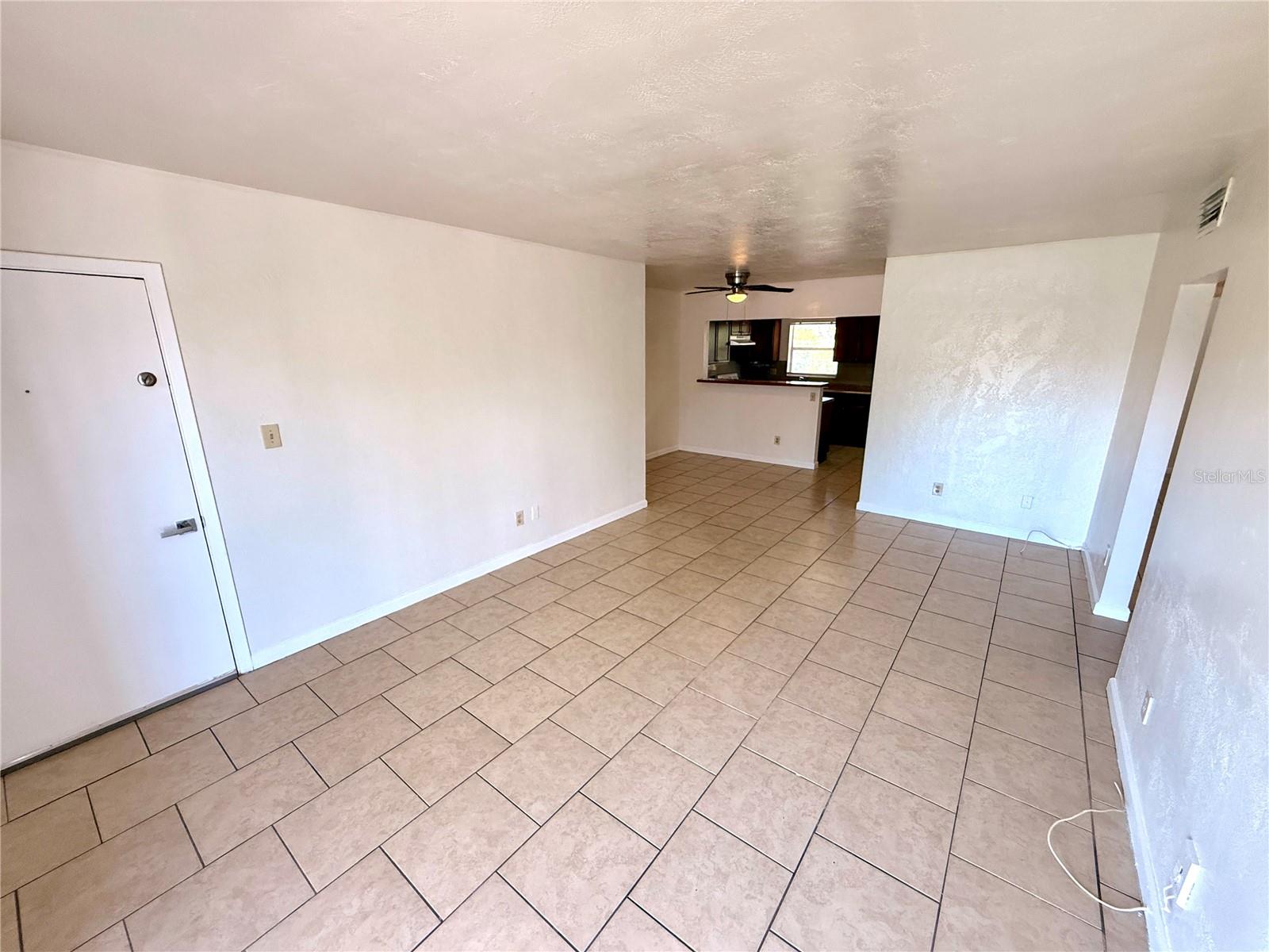 1050 62nd Ave South #e-4 Property Photo 17
