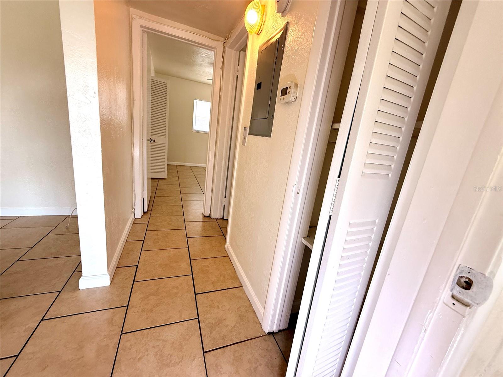 1050 62nd Ave South #e-4 Property Photo 22