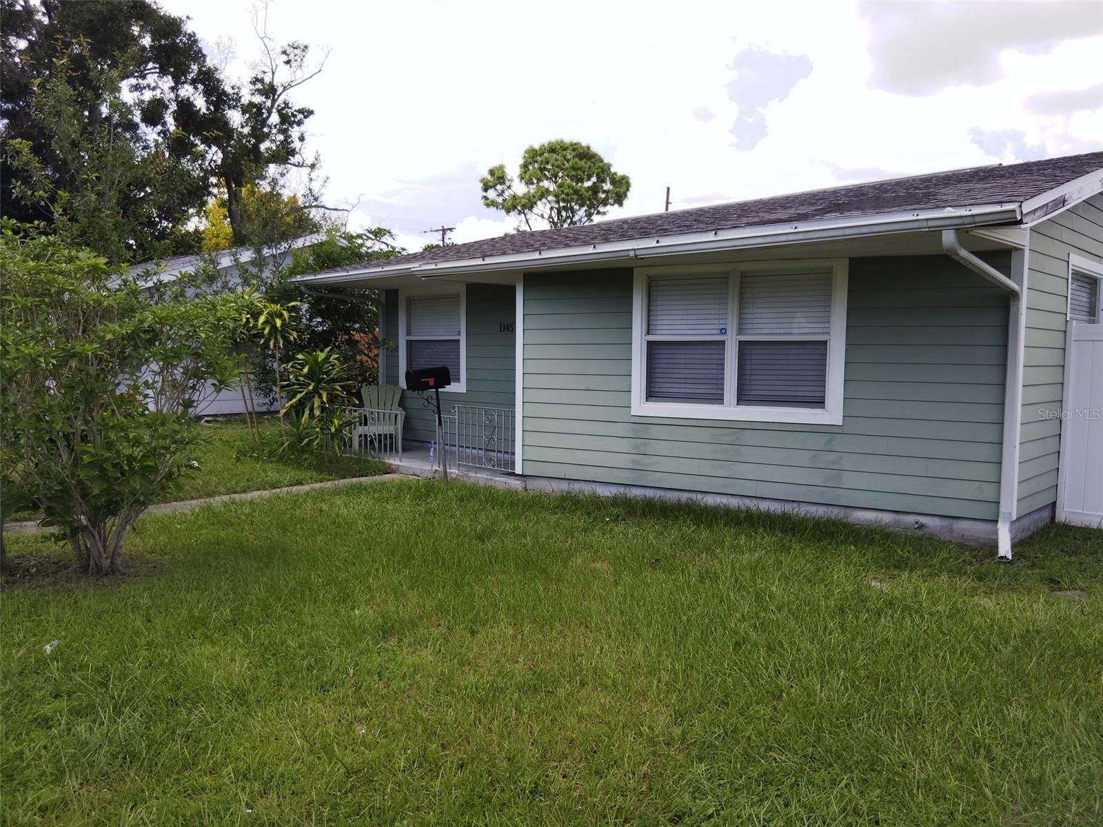 1145 54th Ave N Property Photo 2