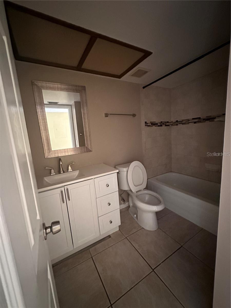 4725 Puritan Cir #603 Property Photo 6
